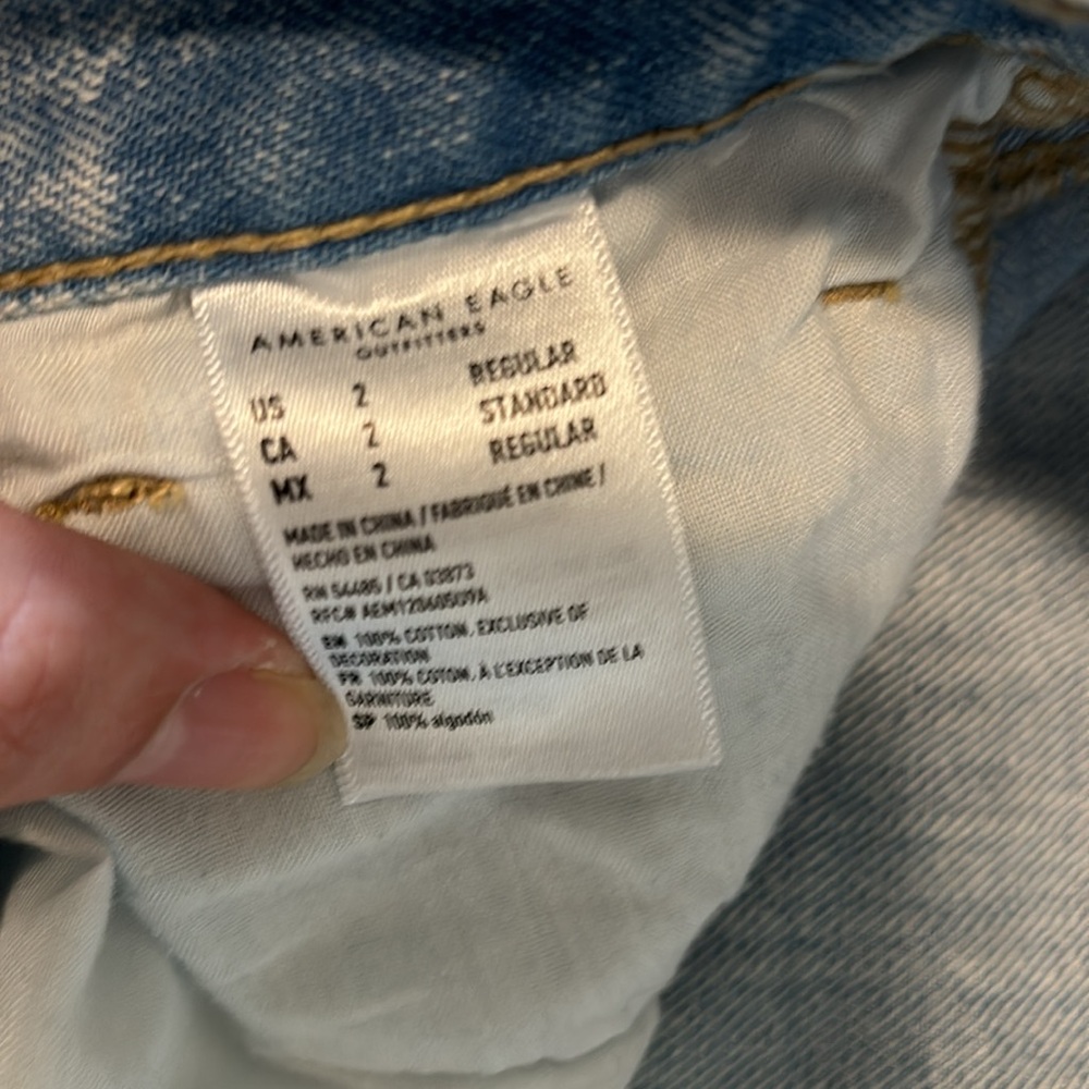 American eagle distressed jeans - Picture 4 of 6